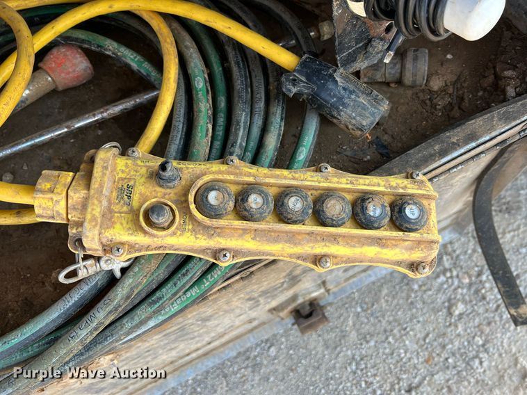 image for item NI9028 2009 International WorkStar 7600  vacuum truck