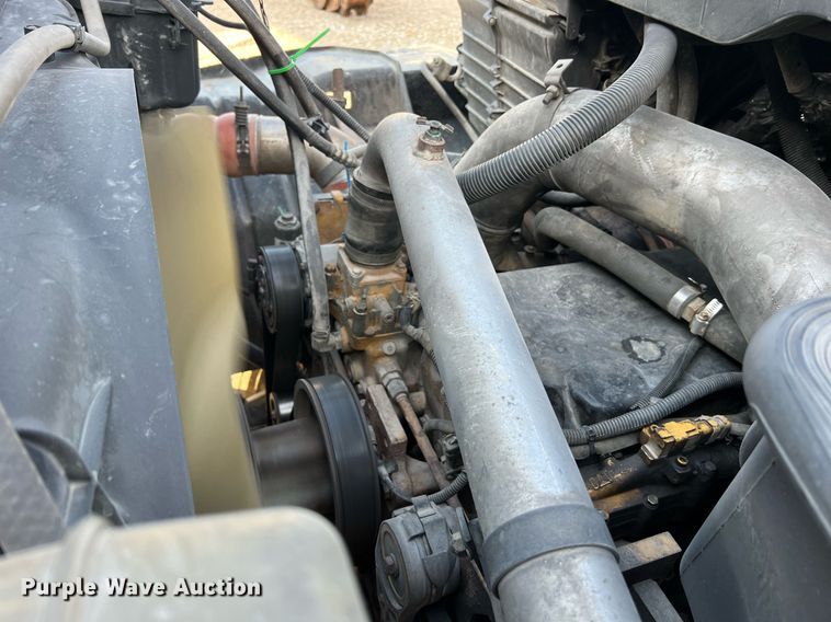 image for item NI9028 2009 International WorkStar 7600  vacuum truck