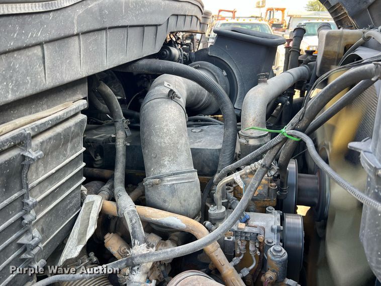 image for item NI9028 2009 International WorkStar 7600  vacuum truck