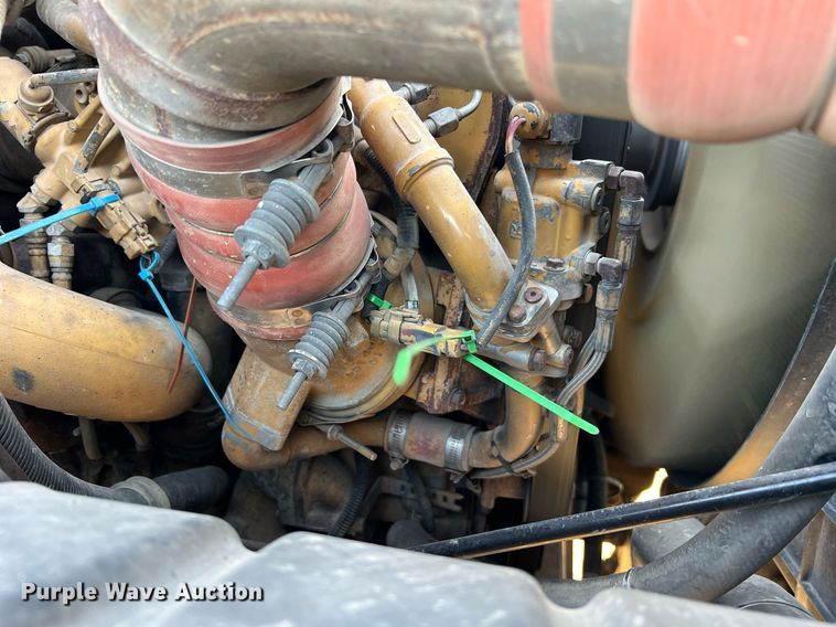 image for item NI9028 2009 International WorkStar 7600  vacuum truck