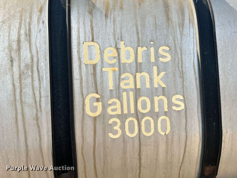 image for item NI9028 2009 International WorkStar 7600  vacuum truck