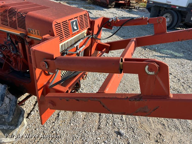 image for item NI9030 2000 Ditch Witch 3700DD  rock saw
