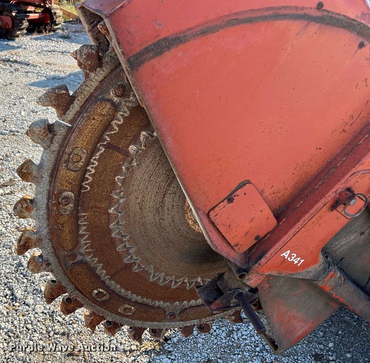 image for item NI9030 2000 Ditch Witch 3700DD  rock saw