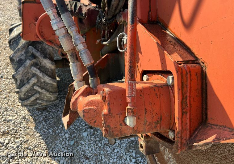 image for item NI9030 2000 Ditch Witch 3700DD  rock saw