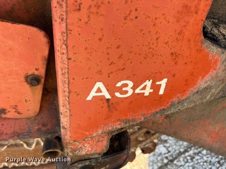 image for item NI9030 2000 Ditch Witch 3700DD  rock saw