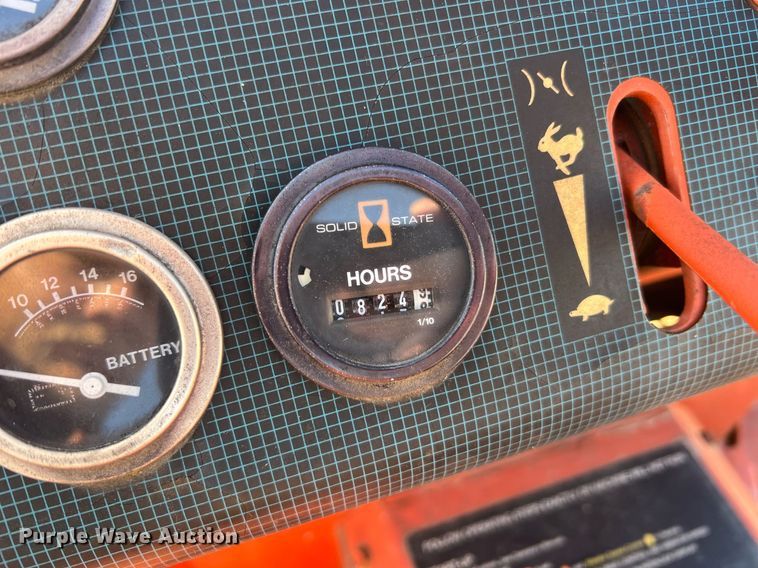 image for item NI9030 2000 Ditch Witch 3700DD  rock saw