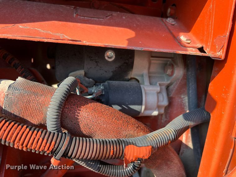 image for item NI9030 2000 Ditch Witch 3700DD  rock saw