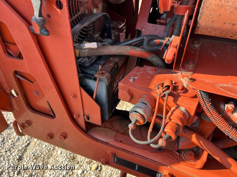 image for item NI9030 2000 Ditch Witch 3700DD  rock saw