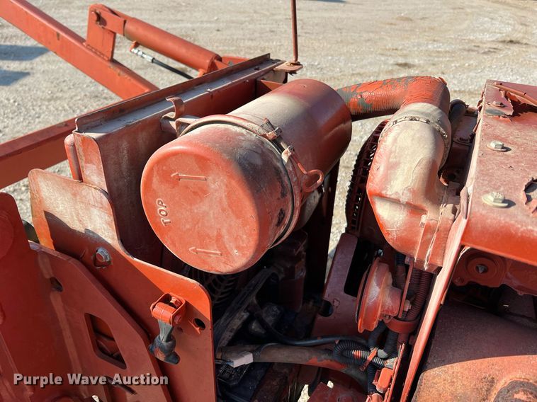 image for item NI9030 2000 Ditch Witch 3700DD  rock saw