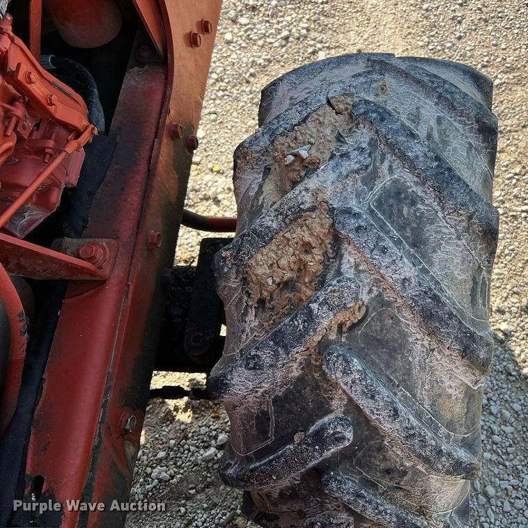 image for item NI9030 2000 Ditch Witch 3700DD  rock saw