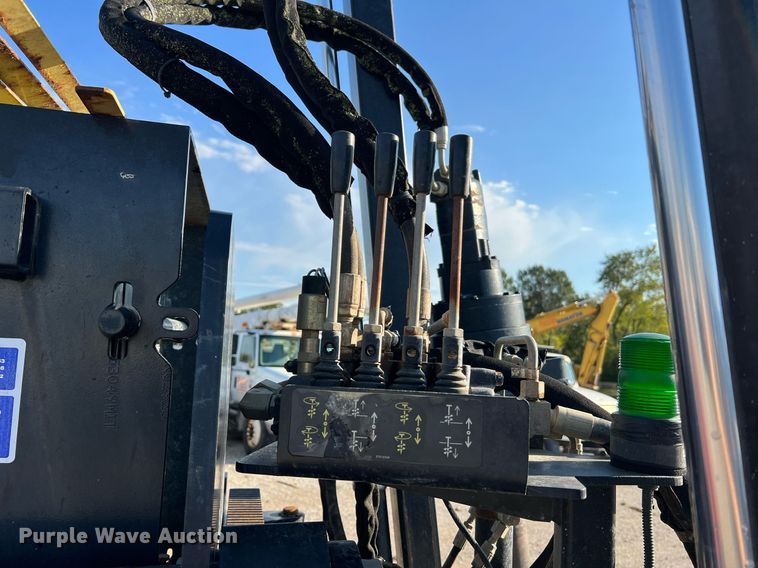 image for item NI9031 2011 Ditch Witch JT3020 Mach1  directional boring unit