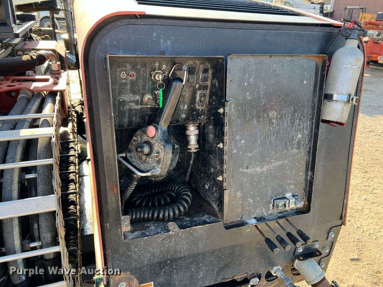 image for item NI9031 2011 Ditch Witch JT3020 Mach1  directional boring unit