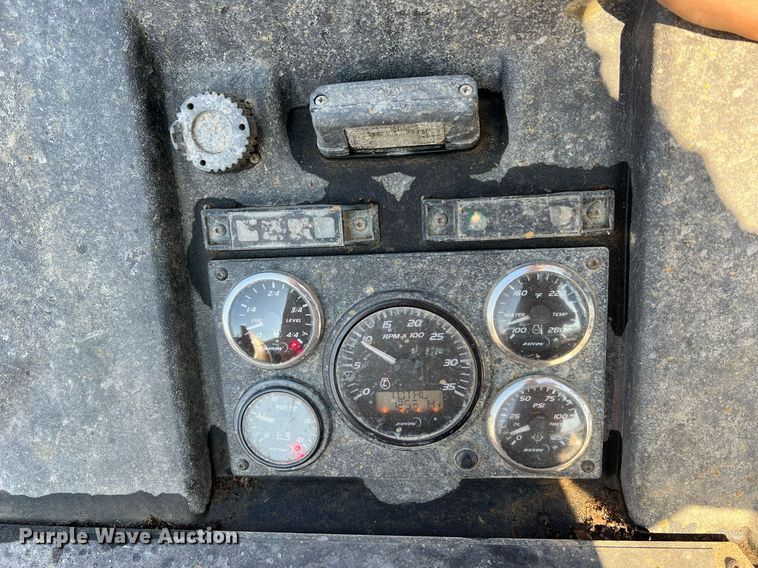 image for item NI9031 2011 Ditch Witch JT3020 Mach1  directional boring unit