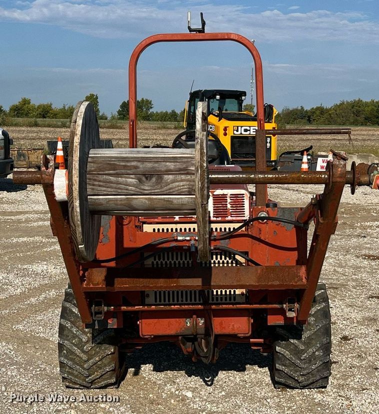 image for item NI9032 2001 Ditch Witch 3700DD  cable plow