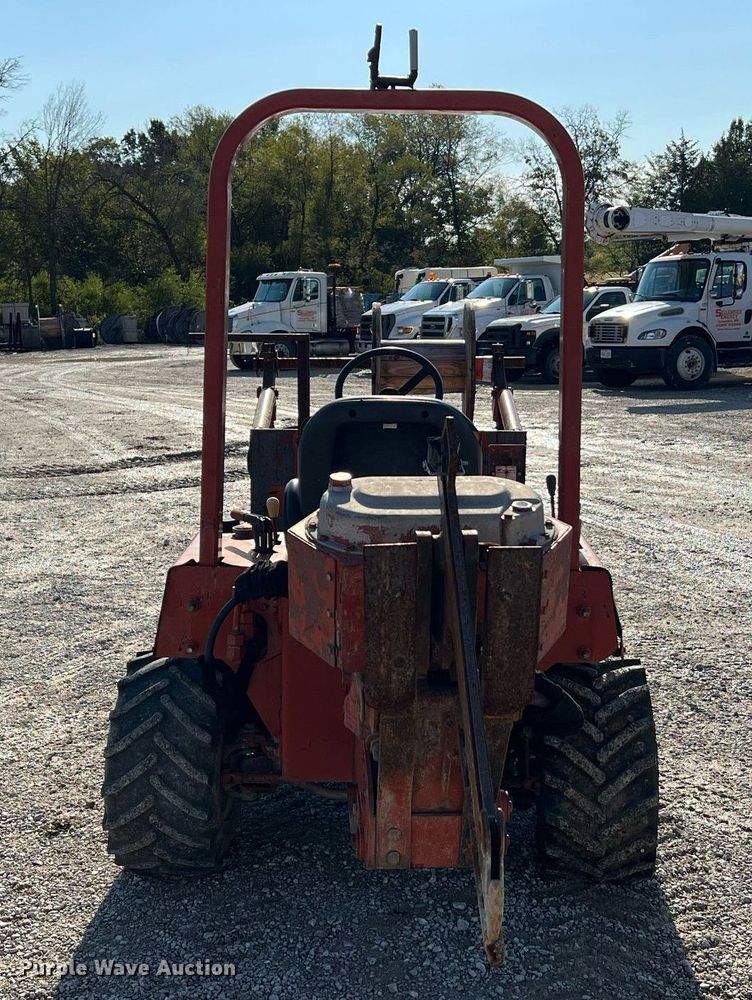 image for item NI9032 2001 Ditch Witch 3700DD  cable plow