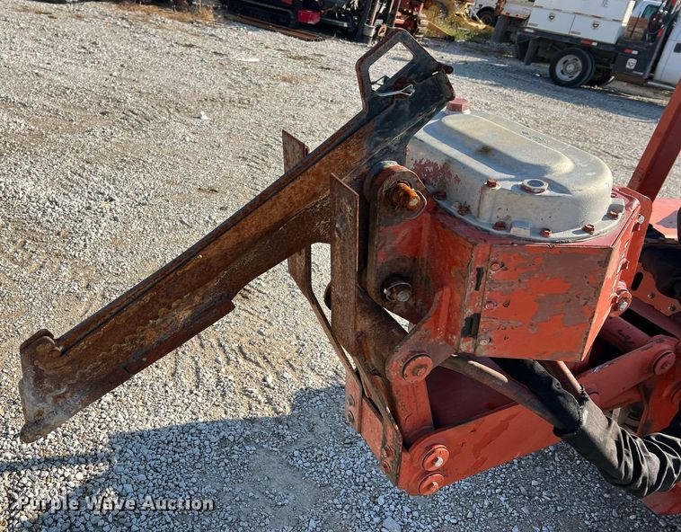 image for item NI9032 2001 Ditch Witch 3700DD  cable plow