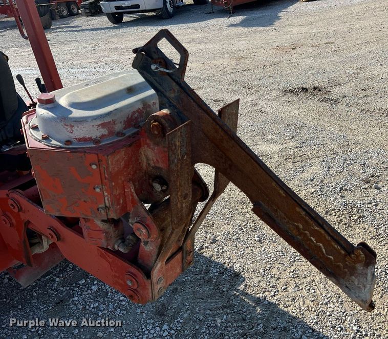 image for item NI9032 2001 Ditch Witch 3700DD  cable plow