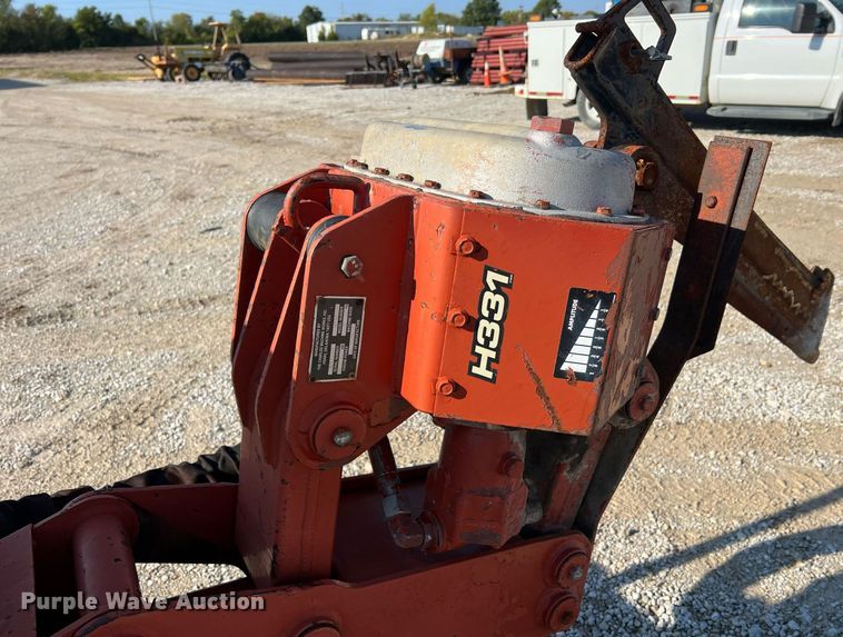 image for item NI9032 2001 Ditch Witch 3700DD  cable plow