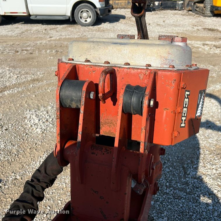 image for item NI9032 2001 Ditch Witch 3700DD  cable plow