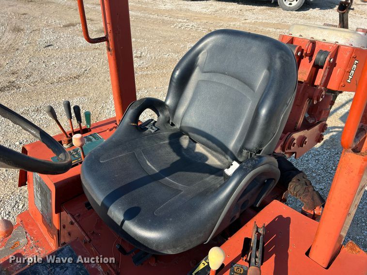 image for item NI9032 2001 Ditch Witch 3700DD  cable plow