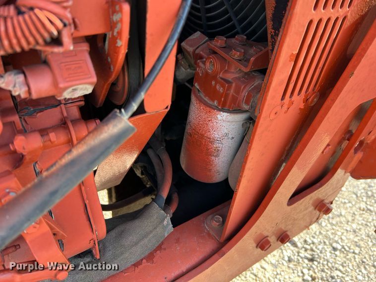 image for item NI9032 2001 Ditch Witch 3700DD  cable plow