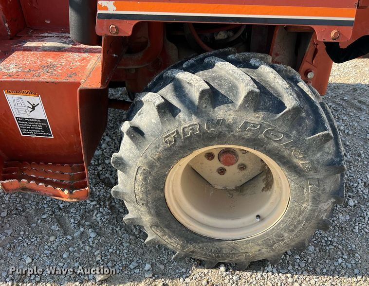 image for item NI9032 2001 Ditch Witch 3700DD  cable plow