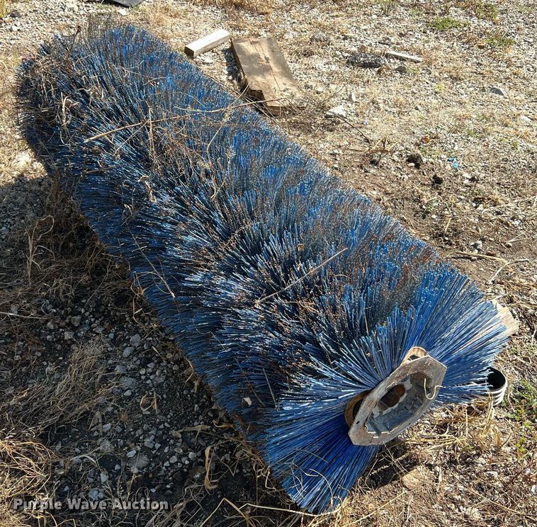 image for item NI9040 Sweepster 72