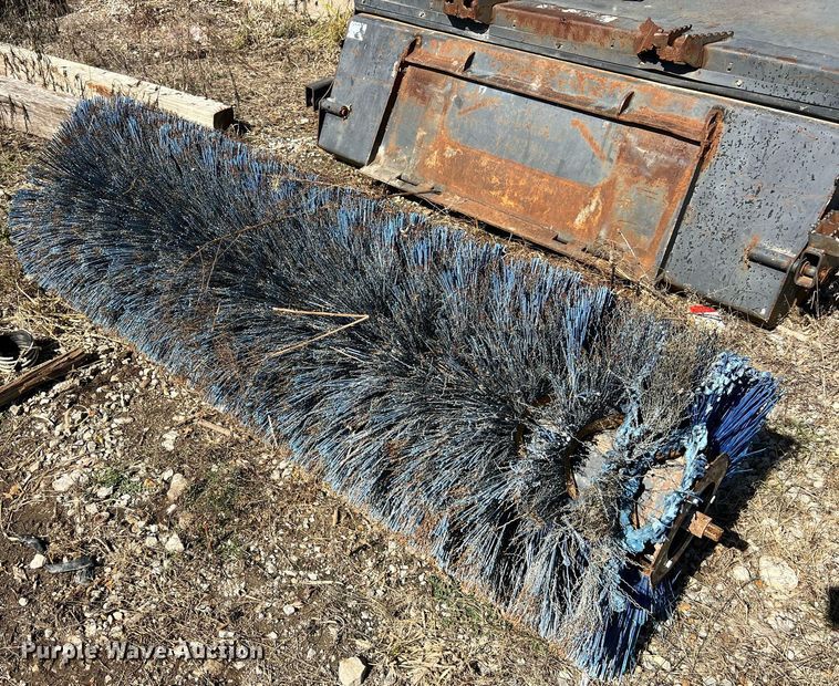 image for item NI9040 Sweepster 72