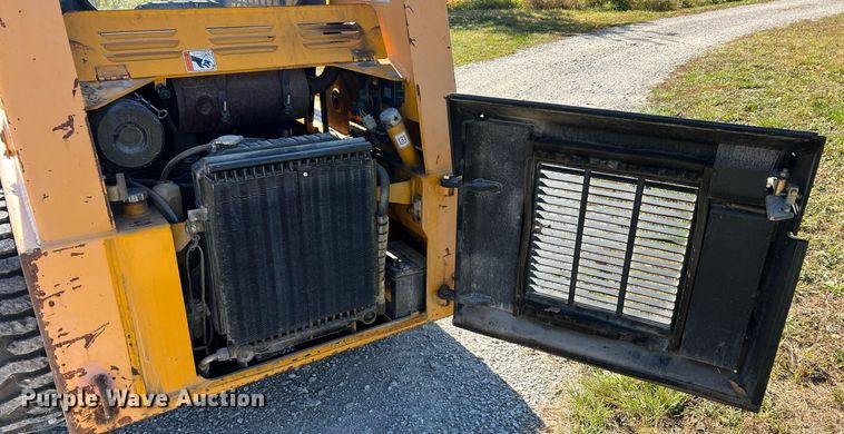 image for item NI9055 1998 Daewoo DSL801  skid steer loader