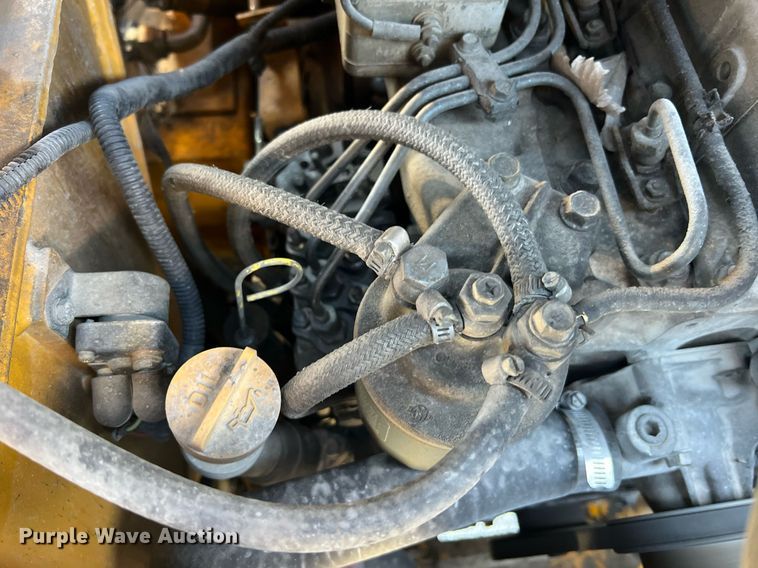 image for item NI9055 1998 Daewoo DSL801  skid steer loader