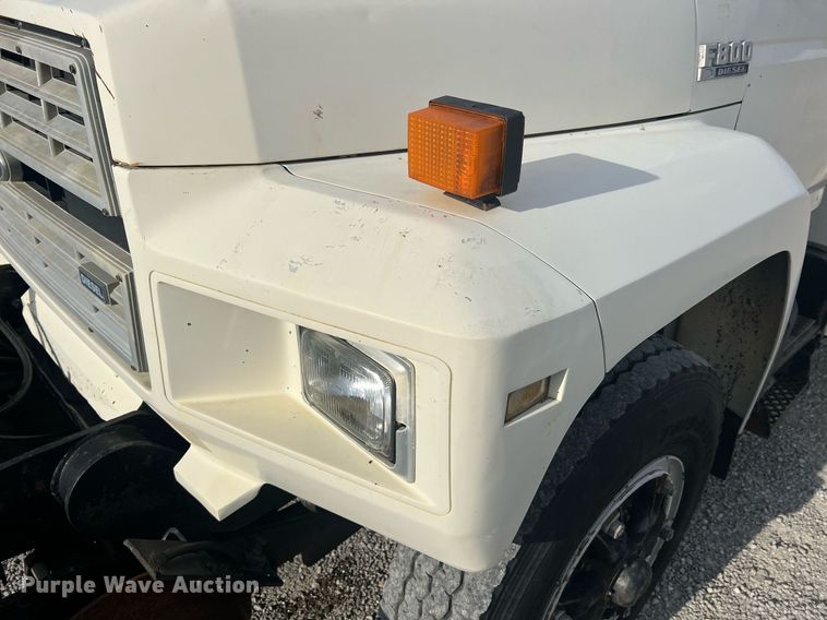 image for item NI9057 1990 Ford F800  crane truck