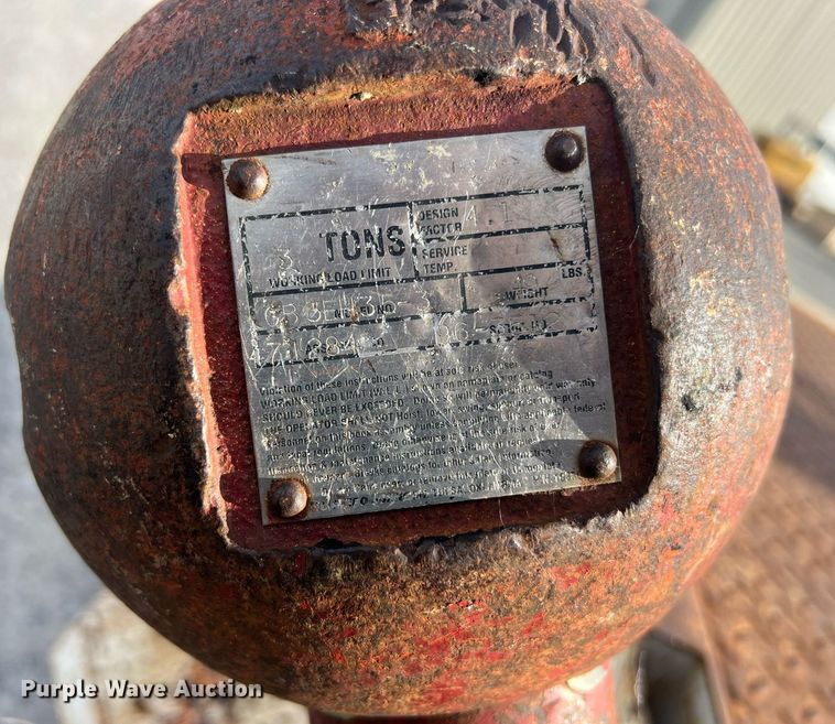 image for item NI9057 1990 Ford F800  crane truck