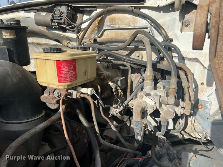 image for item NI9057 1990 Ford F800  crane truck