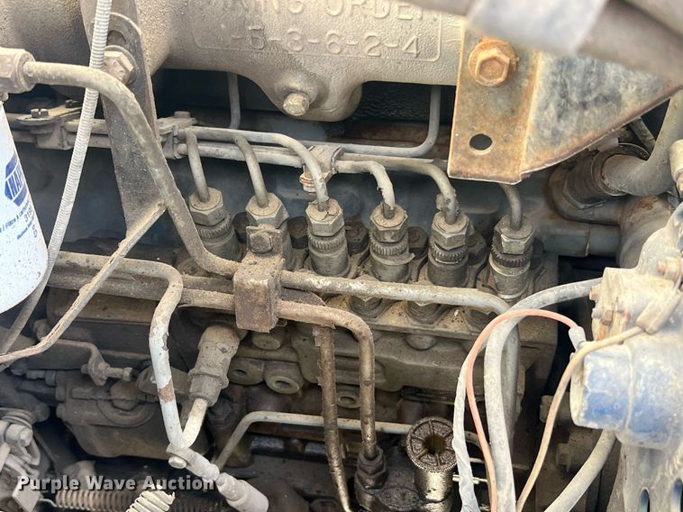 image for item NI9057 1990 Ford F800  crane truck