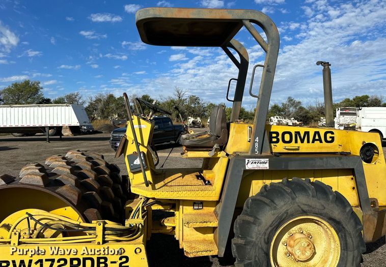 image for item NP9665 1995 Bomag BW172PDB-2  single drum vibratory roller