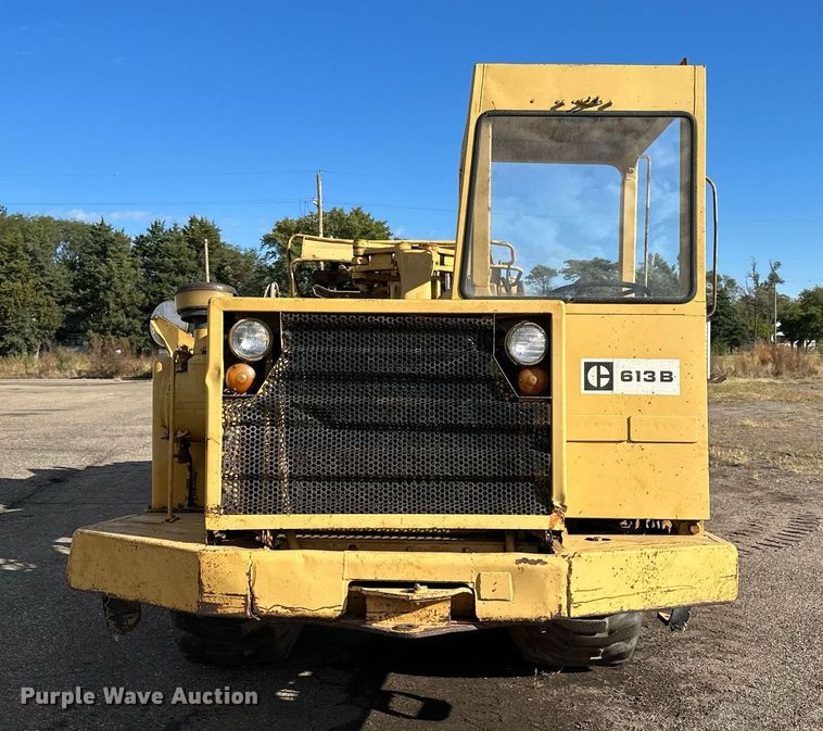 image for item NP9667 1978 Caterpillar 613B  elevating scraper