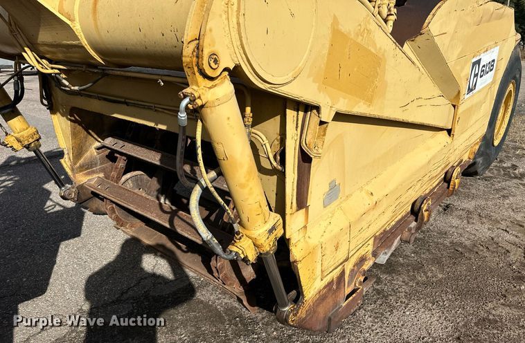 image for item NP9667 1978 Caterpillar 613B  elevating scraper