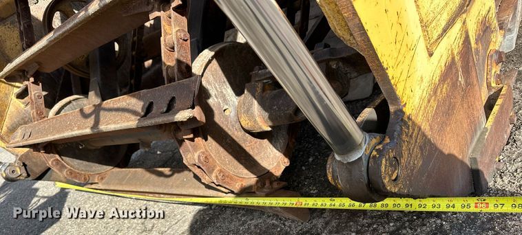 image for item NP9667 1978 Caterpillar 613B  elevating scraper