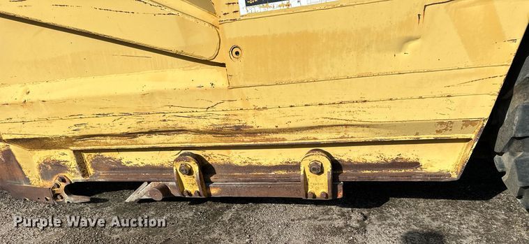 image for item NP9667 1978 Caterpillar 613B  elevating scraper