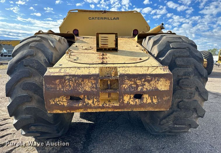 image for item NP9667 1978 Caterpillar 613B  elevating scraper