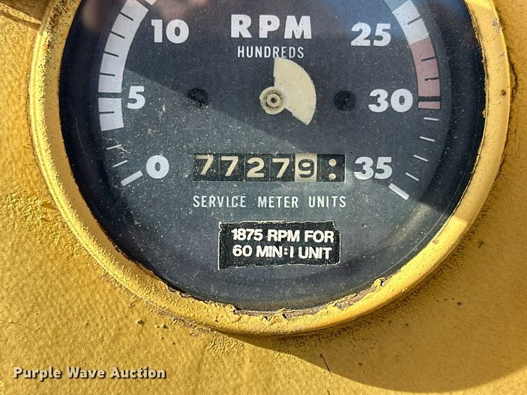 image for item NP9667 1978 Caterpillar 613B  elevating scraper