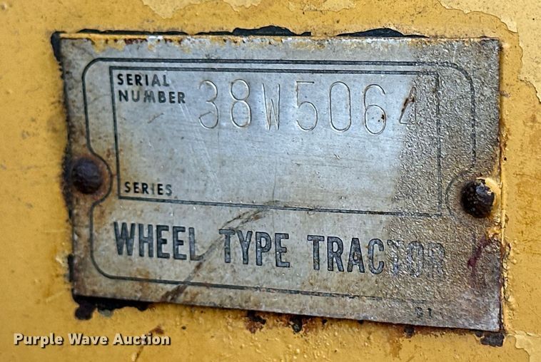 image for item NP9667 1978 Caterpillar 613B  elevating scraper