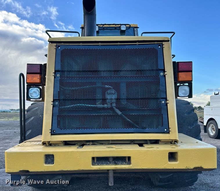 image for item NP9669 1996 Caterpillar 980G  wheel loader