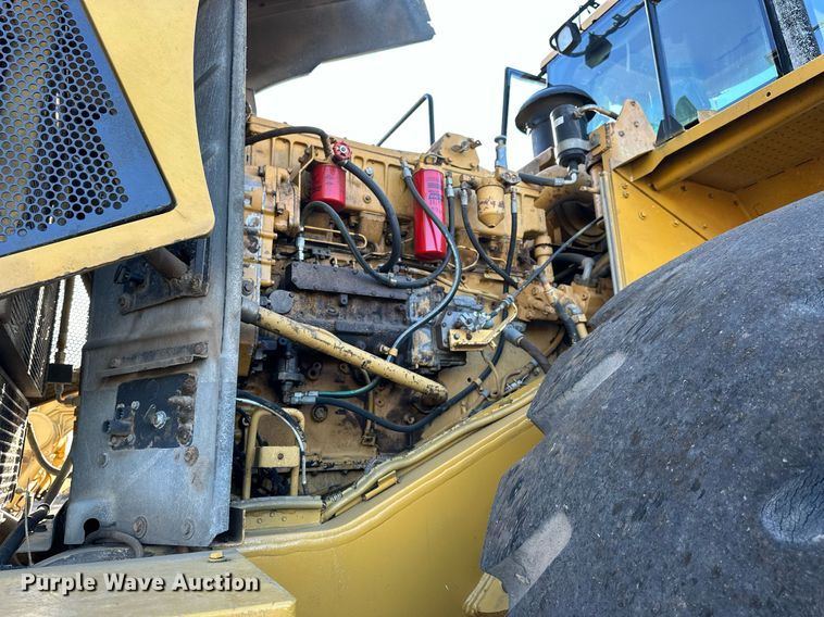 image for item NP9669 1996 Caterpillar 980G  wheel loader