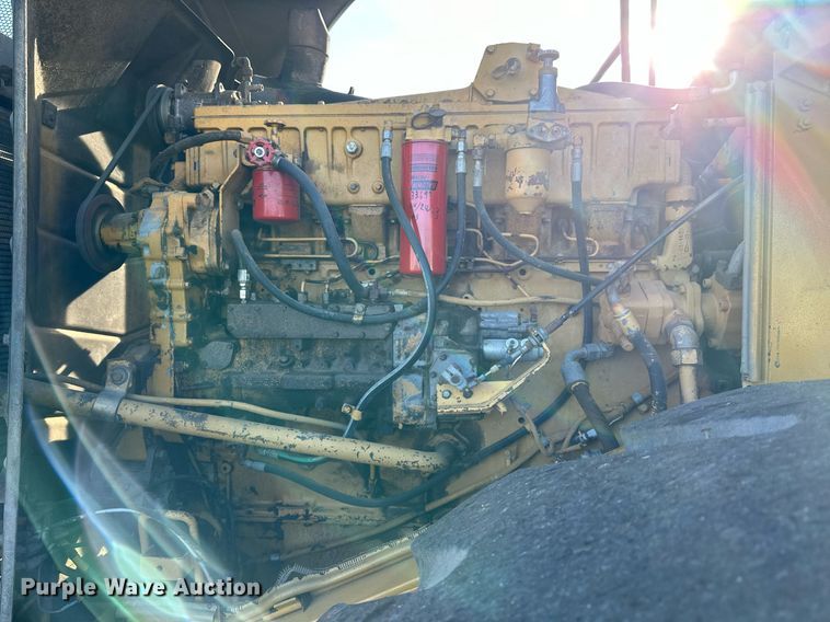 image for item NP9669 1996 Caterpillar 980G  wheel loader