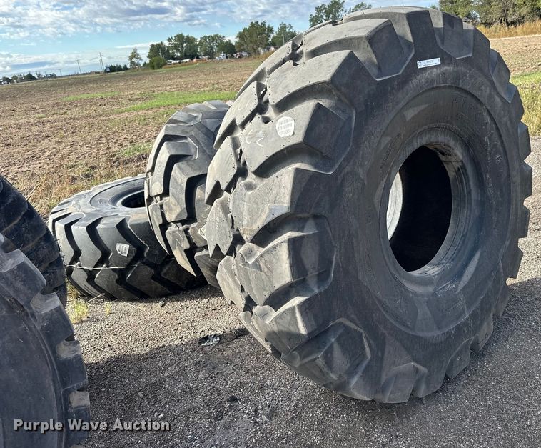 image for item NP9673 (3) Firestone 29.5-25 tires