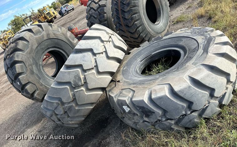 image for item NP9673 (3) Firestone 29.5-25 tires