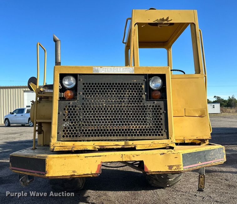 image for item NP9675 1989 Caterpillar 613C  elevating scraper