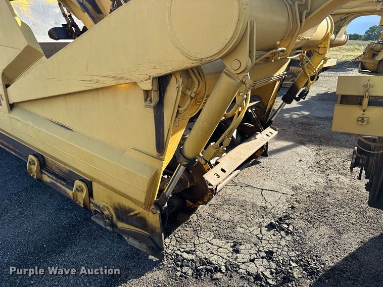 image for item NP9675 1989 Caterpillar 613C  elevating scraper