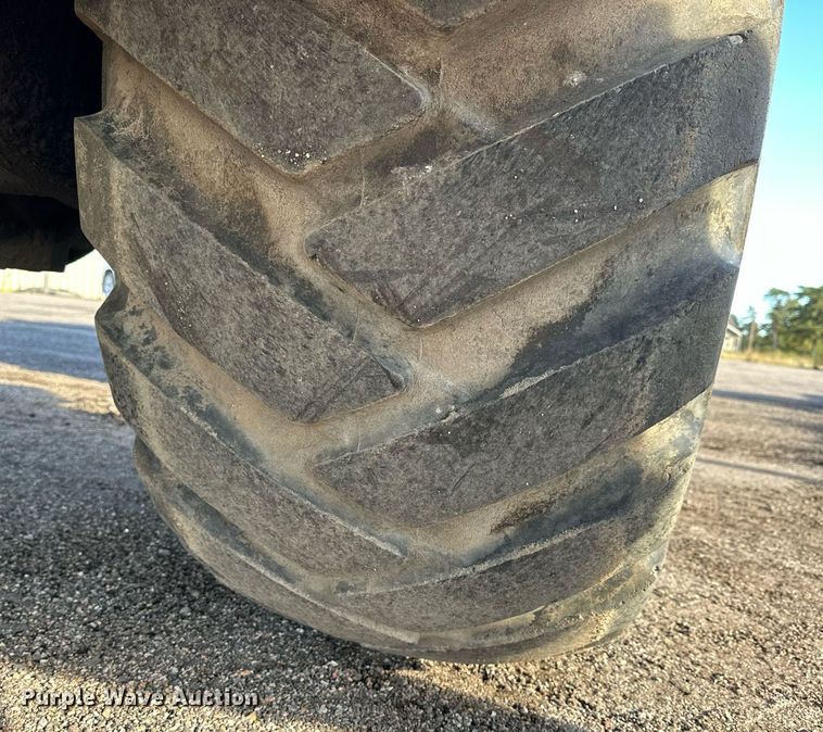 image for item NP9675 1989 Caterpillar 613C  elevating scraper